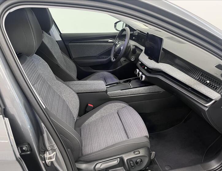 Škoda Superb 20