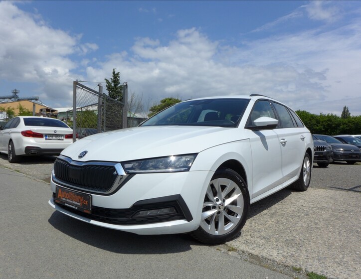 Škoda Octavia 1
