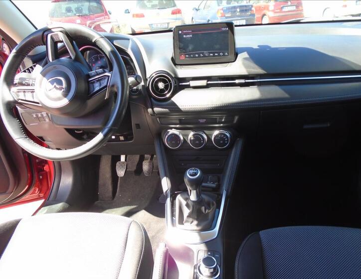 Mazda 2 19