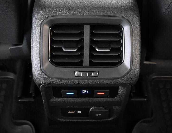 Volkswagen Tiguan 26