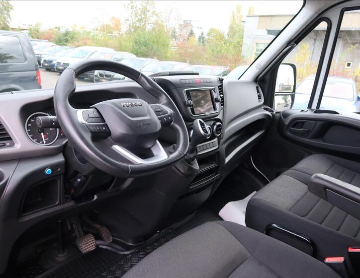 Iveco Daily 9