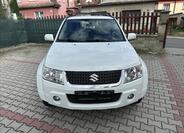 Suzuki Grand Vitara 10