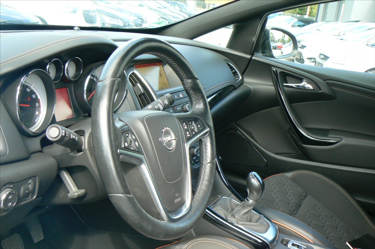 Opel Cascada