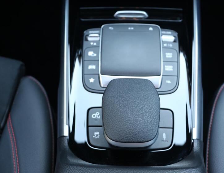 Mercedes-Benz GLB 43