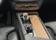 Volvo XC90 12