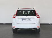 Volvo XC60 4