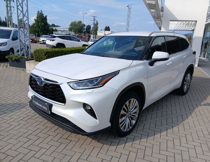 Toyota Highlander 2