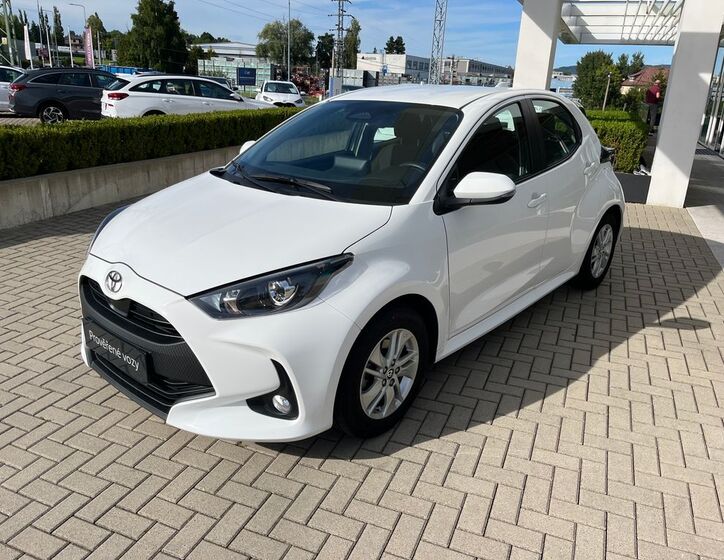 Toyota Yaris 2