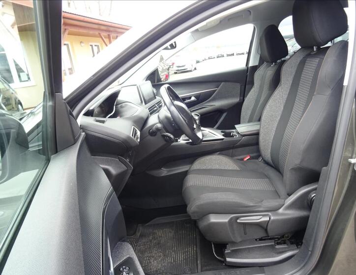 Peugeot 3008 22