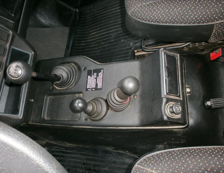 Lada Niva 16