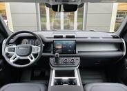Land Rover Defender 11