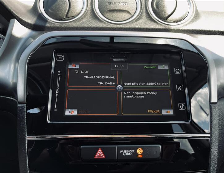 Suzuki Vitara 16