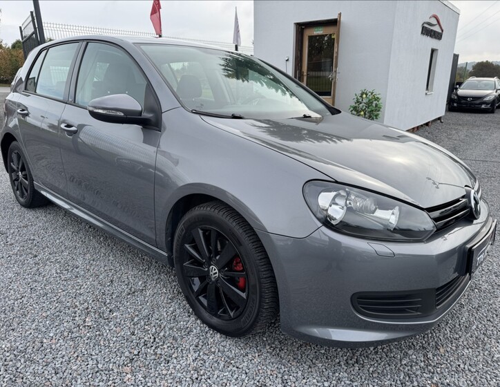 Volkswagen Golf 9