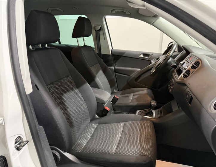 Volkswagen Tiguan 19