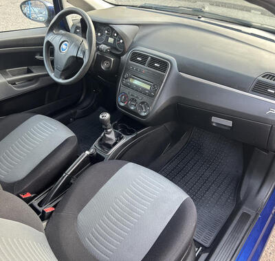Fiat Grande Punto 33