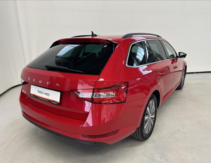 Škoda Superb 2