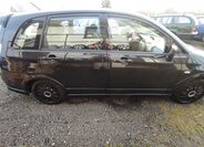 Suzuki Liana 7