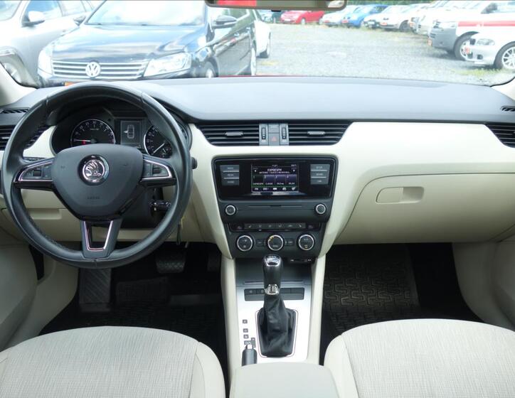 Škoda Octavia 15