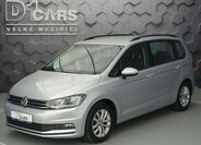 Volkswagen Touran 1