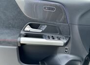 Mercedes-Benz GLA 24