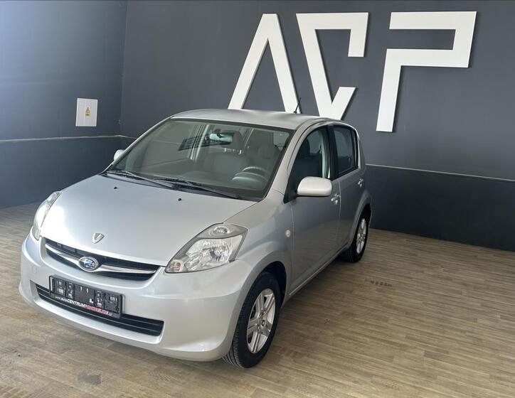 Subaru Justy 2