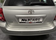 Toyota Avensis 29