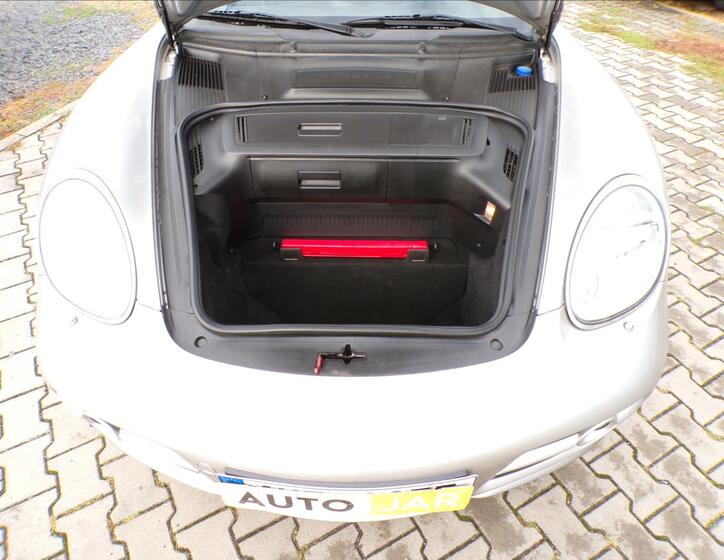Porsche Cayman 23