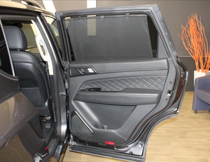 SsangYong Rexton 24