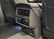 Audi Q8 25