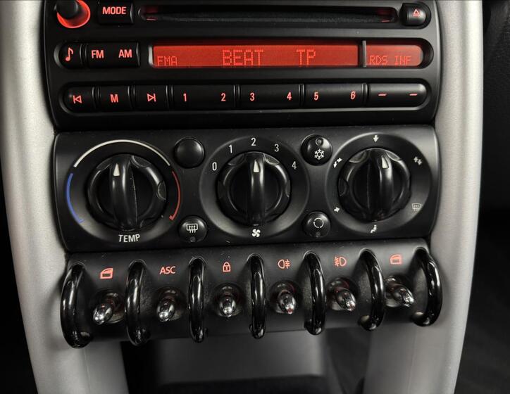 Mini Cooper 17