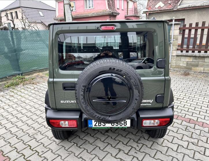 Suzuki Jimny 4