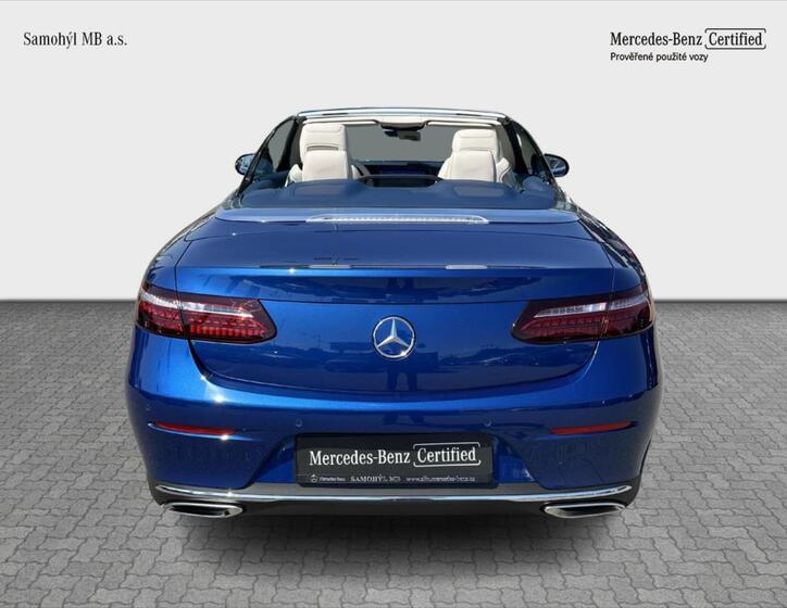 Mercedes-Benz Třídy E 4
