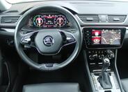 Škoda Superb 12