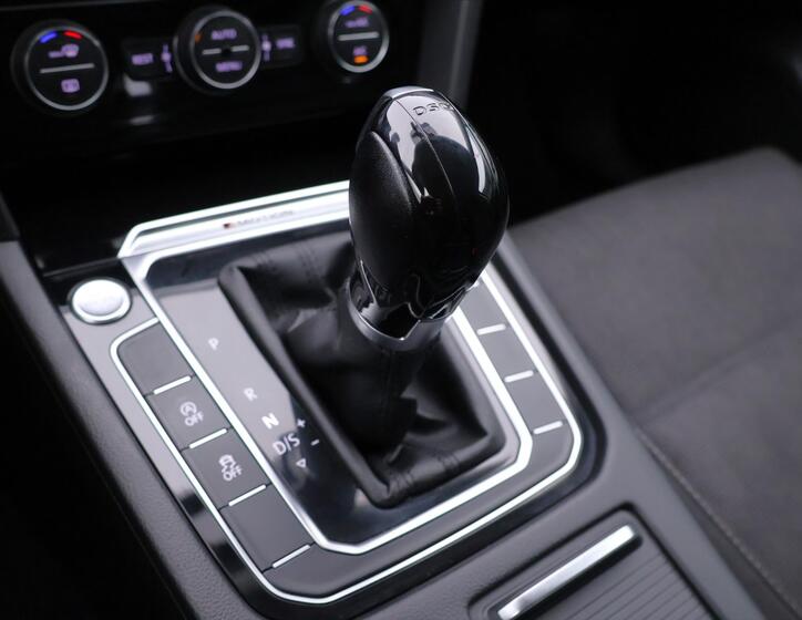 Volkswagen Passat 32