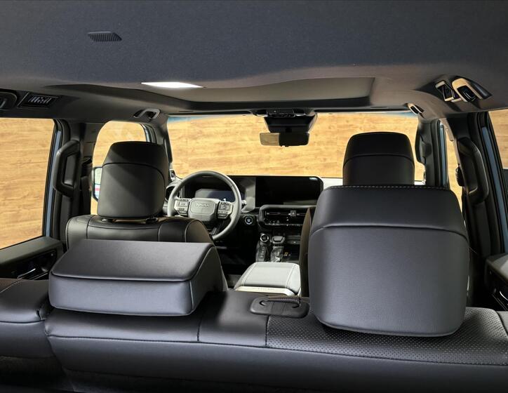 Toyota Land Cruiser 8