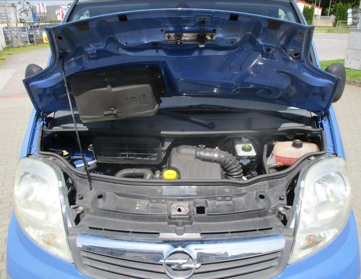 Opel Vivaro 25