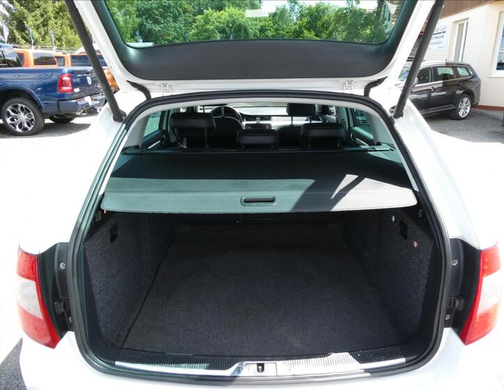 Škoda Superb 17