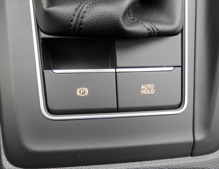 Volkswagen Golf 29