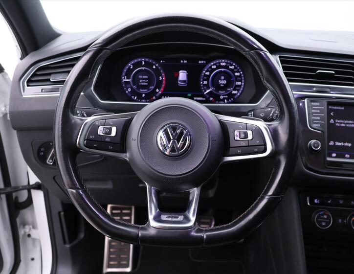 Volkswagen Tiguan 19