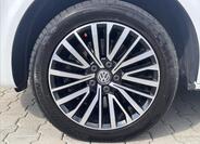 Volkswagen Multivan 10