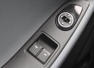 Hyundai i20 16