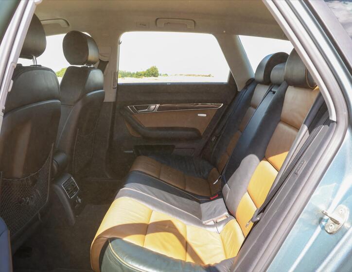 Audi A6 Allroad 16