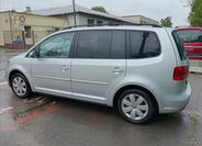 Volkswagen Touran 8