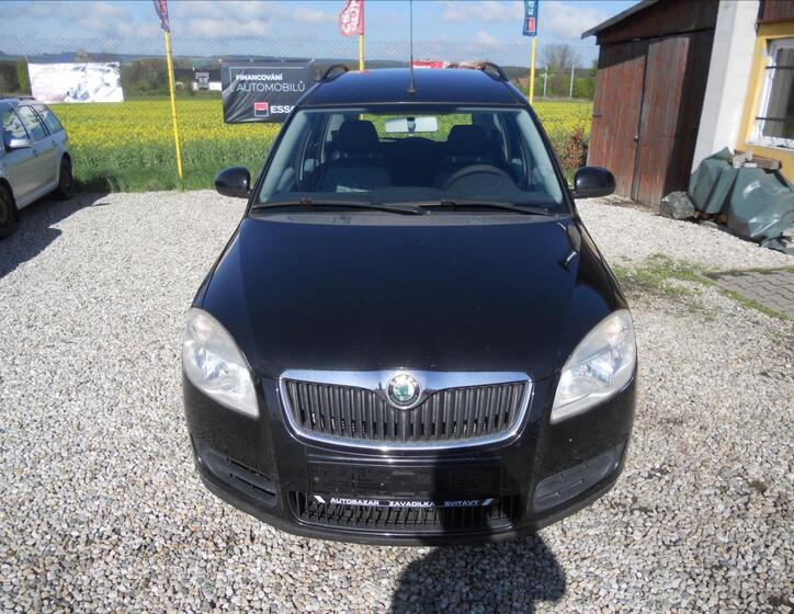 Škoda Roomster 2
