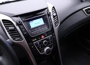 Hyundai i30 19