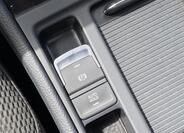 Volkswagen Golf 24