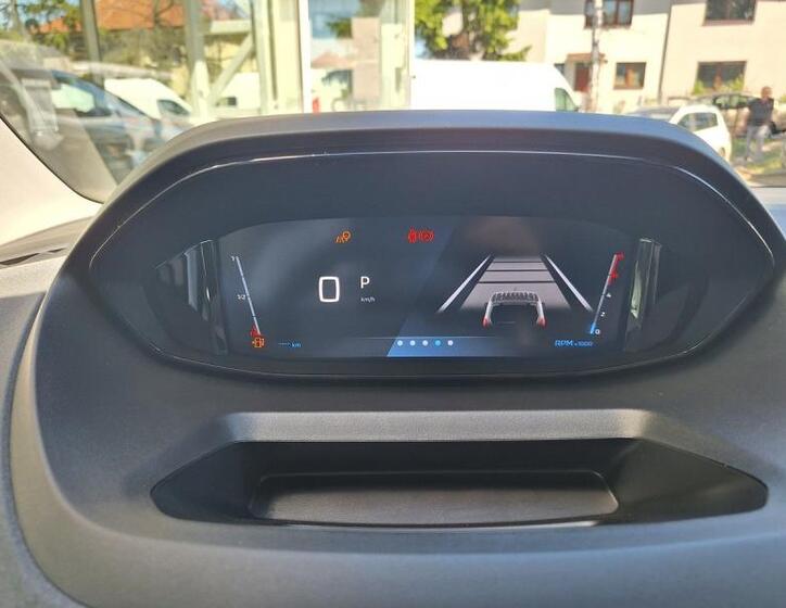 Peugeot Rifter 16