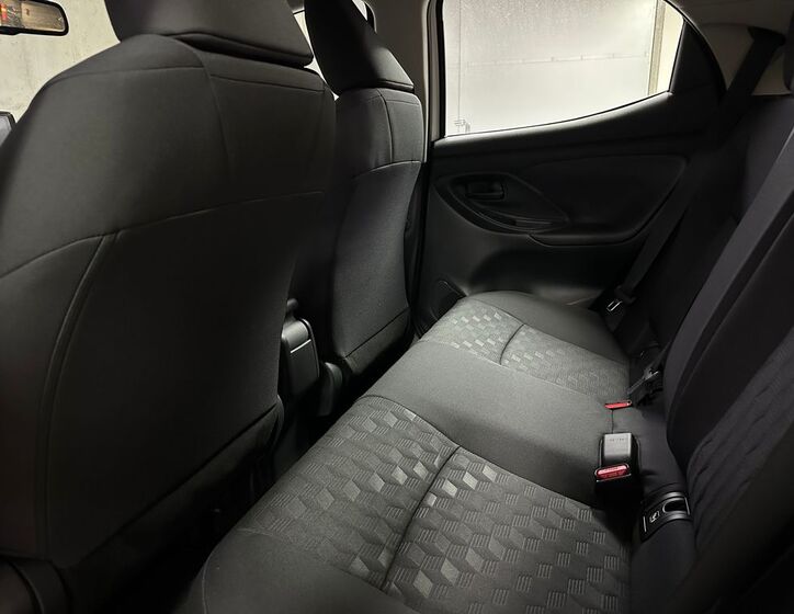 Toyota Yaris 10