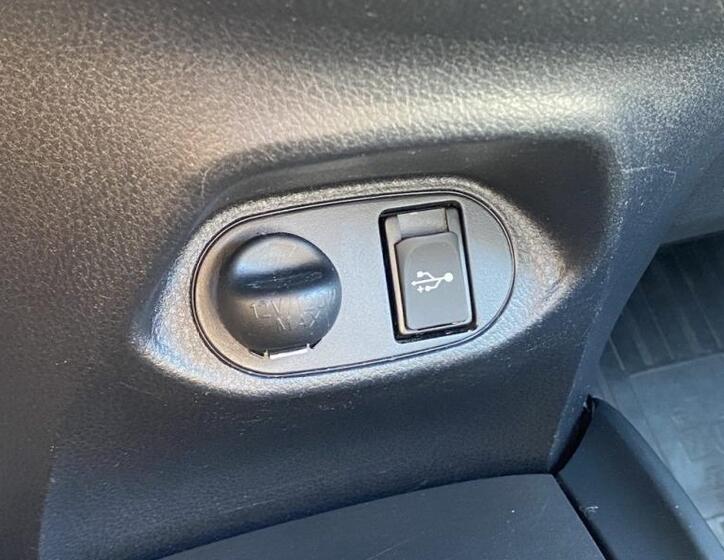 Toyota Yaris 26