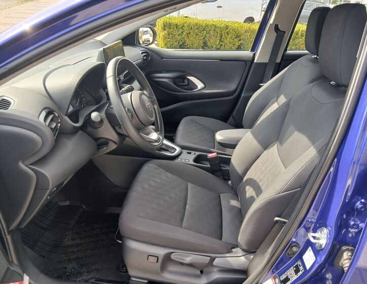 Toyota Yaris 10